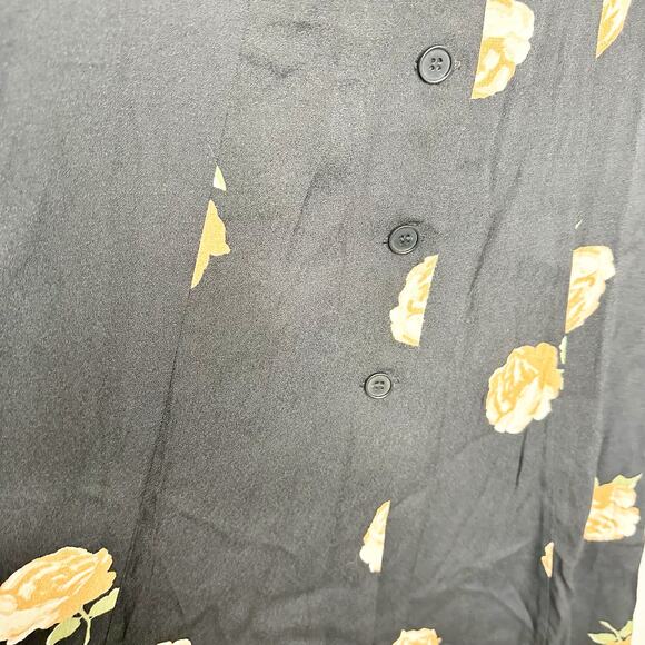Reformation Britt Dress Midi Button-Up V-Neck Short Sleeve Floral Black Size 2 - Picture 4 of 8